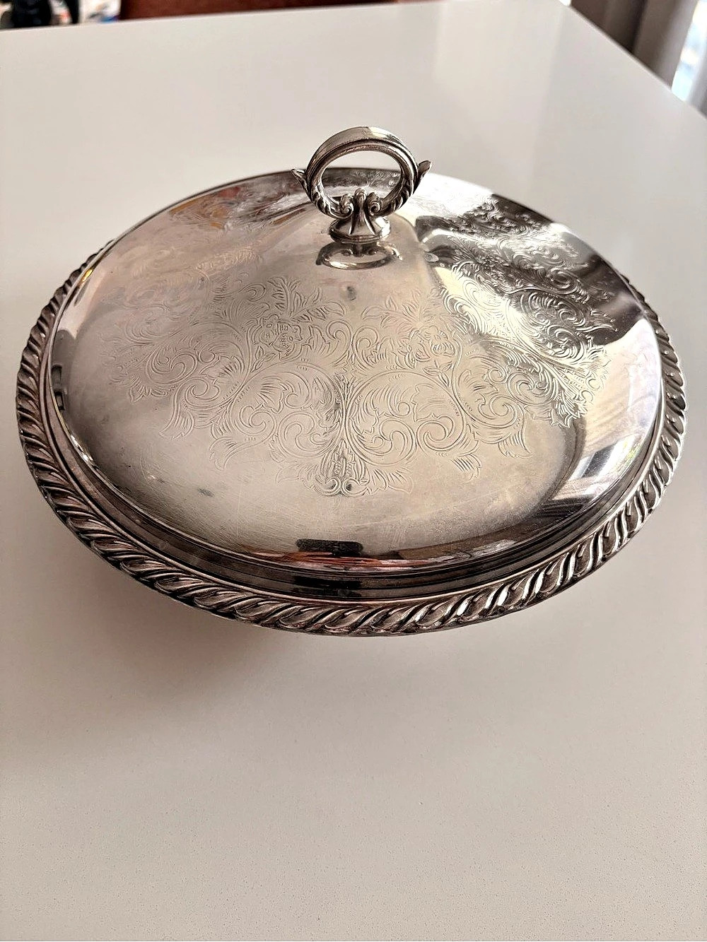Oneida Floral Silver-Plated Serving Bowl with Lid and Pyrex glass insert